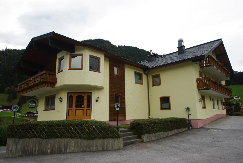 Hotel Gasthof Schönblick Russbach am Pass Gschütt Exterior foto